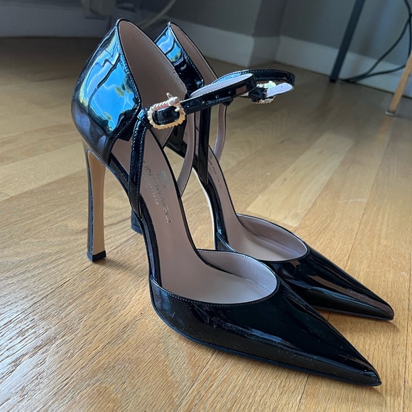 Bruno Magli patent Maryjane heels - Picture 1 of 5